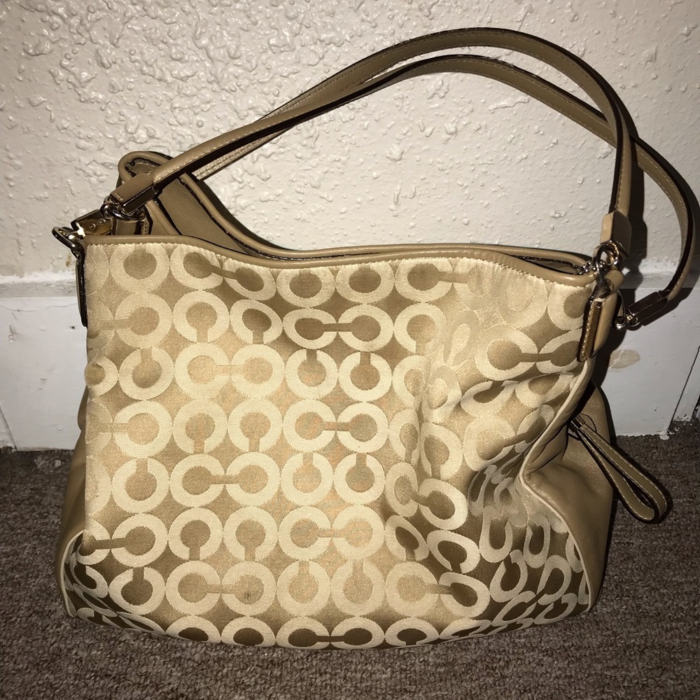 Coach Shoulder Bag